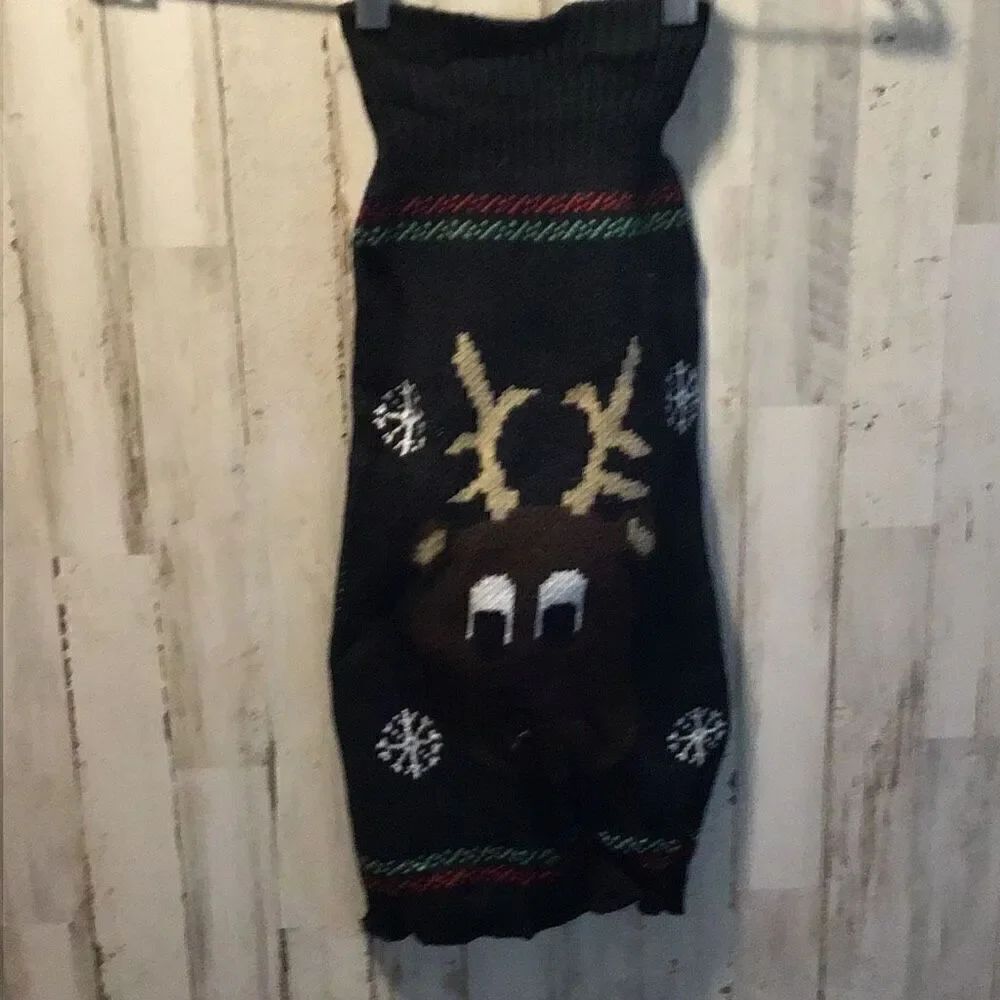 Sweet reindeer dog sweater see measurements